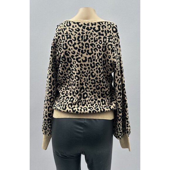 Abercrombie & Fitch Puff Sleeve Soft Knit Deep V-Neck Crop Leopard Sweater Small - Picture 2 of 11